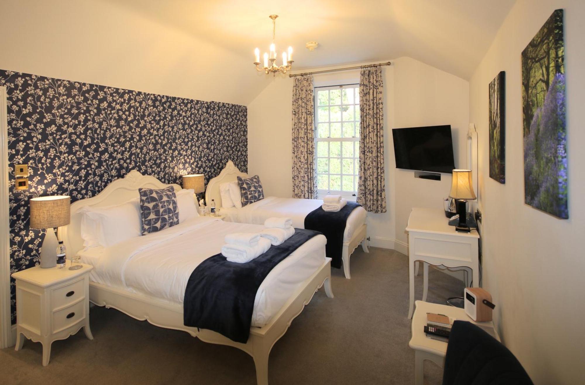 The Malvern Hills Hotel Great Malvern Exteriör bild